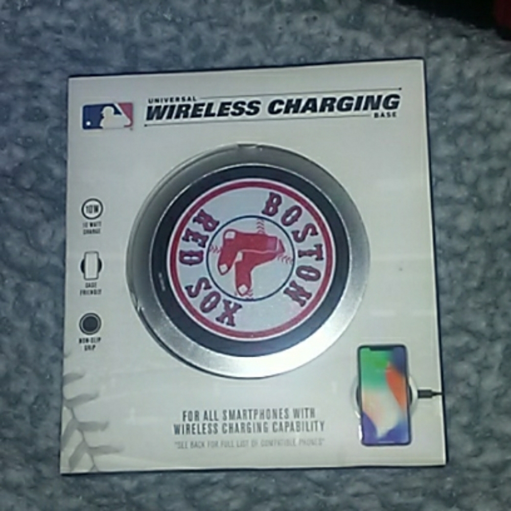 Wireless charging base